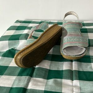 Used Alegria shoes-multi colored